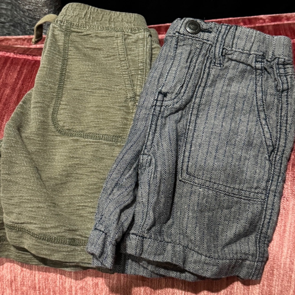 Tea Collection Shorts Lot Size 2 EUC